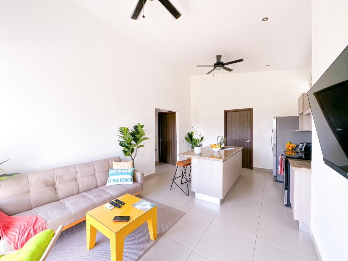 Pura Vida Apartment With Nice Pool Walking Distance To The Heart Of Jacó Extérieur photo